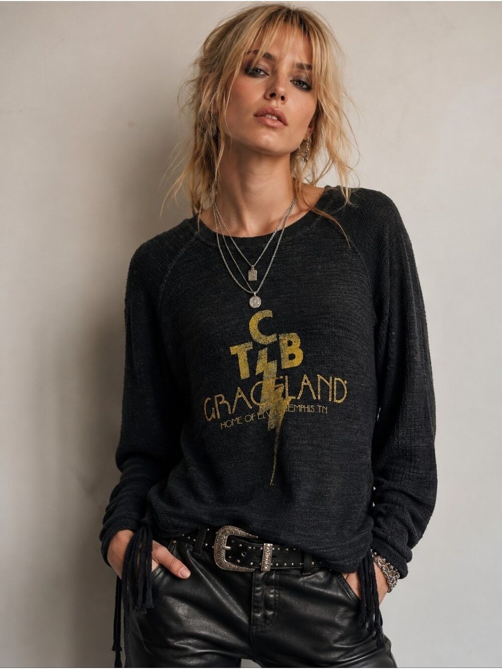 Graceland Elvis Presley TCB Black Graphic Crewneck Top, Size S
